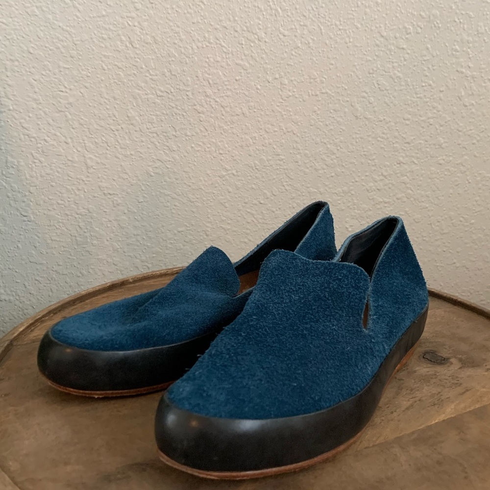 FEIT | HAND SEWN SUEDE SLIPPER